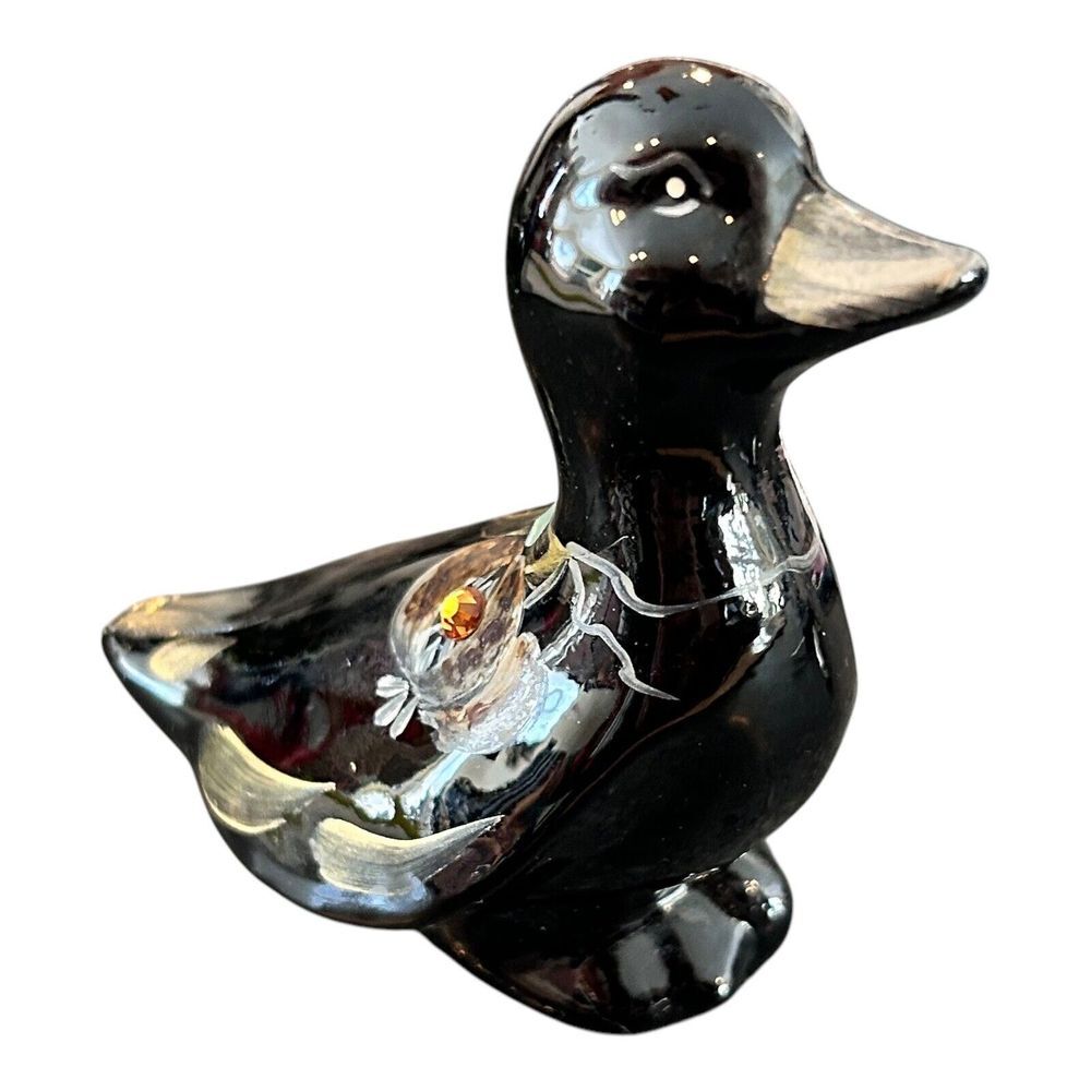Fenton Glossy Black Duck w/swarovski crystal‎